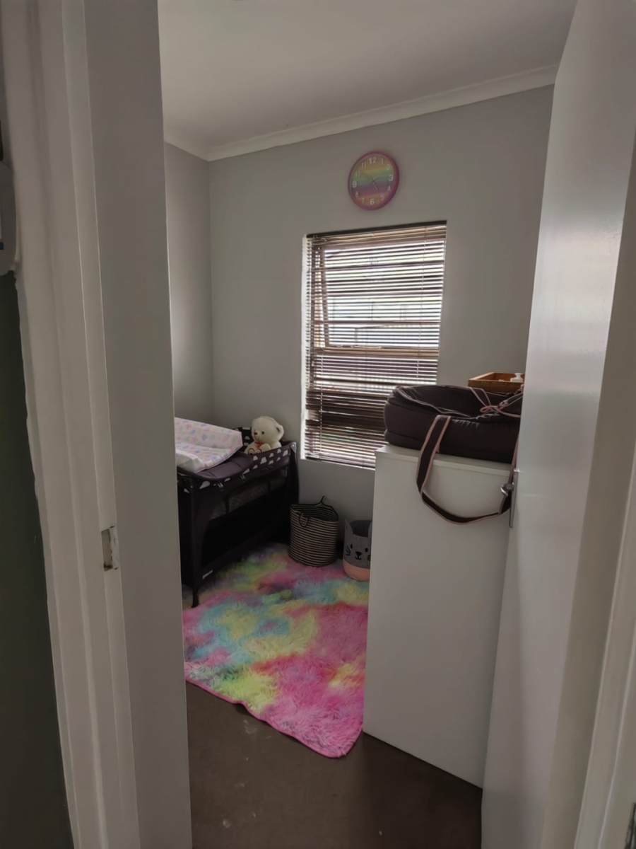  Bedroom Property for Sale in Somerset West Western Cape